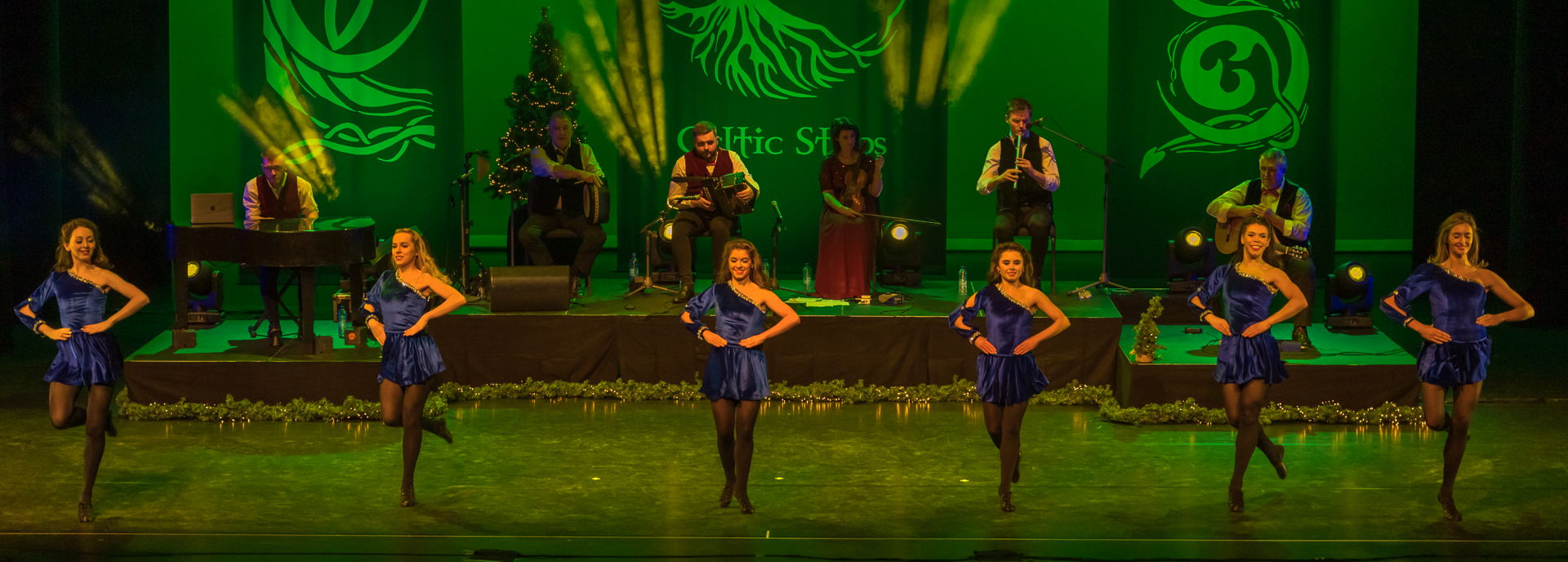 Celtic Steps - An Irish Christmas - 2024 in De Tamboer
