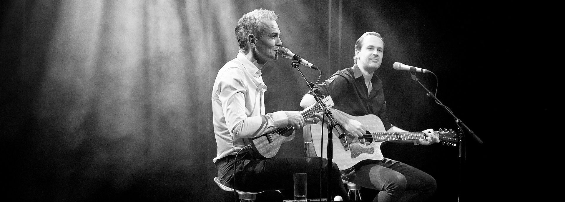 Simon & Garfunkel acoustic
